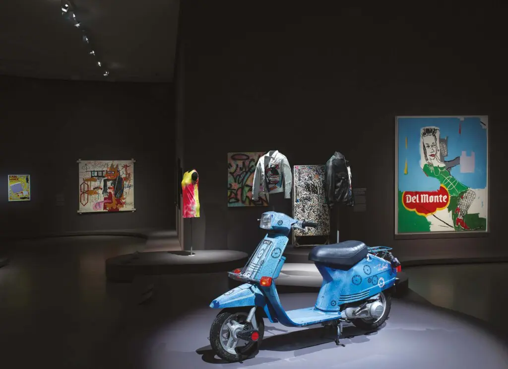 Vue d’installation de l’exposition Basquiat x Warhol, à quatre mains