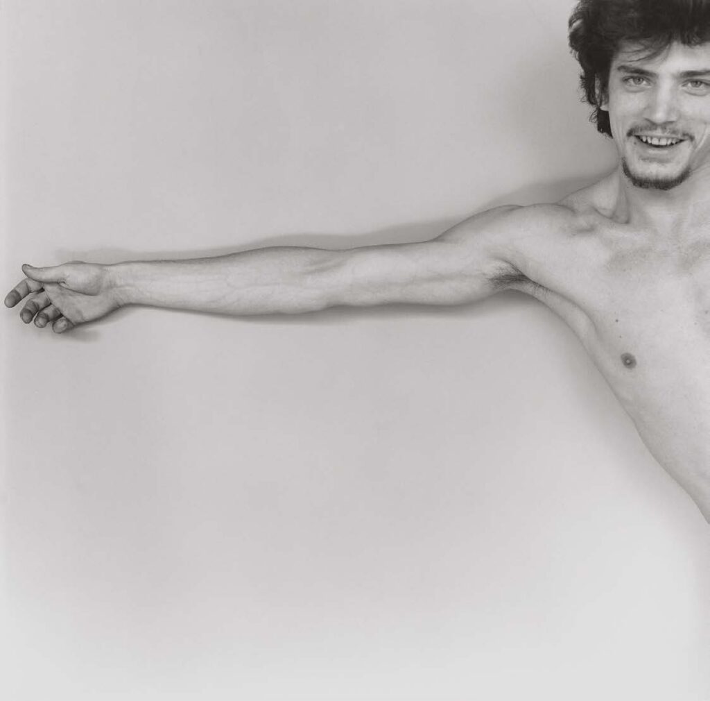 LES SCULPTURES VIVANTES DE MAPPLETHORPE