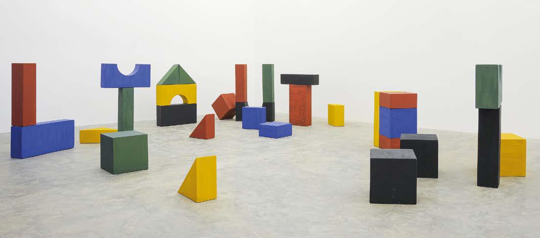 Yto Barrada, Lyautey Unit Blocks,2010, bois, peinture, dimensions
variables, avec l’aimable
autorisation de l’artiste, de la
galerie Pace et de la galerie Sfeir-
Semler